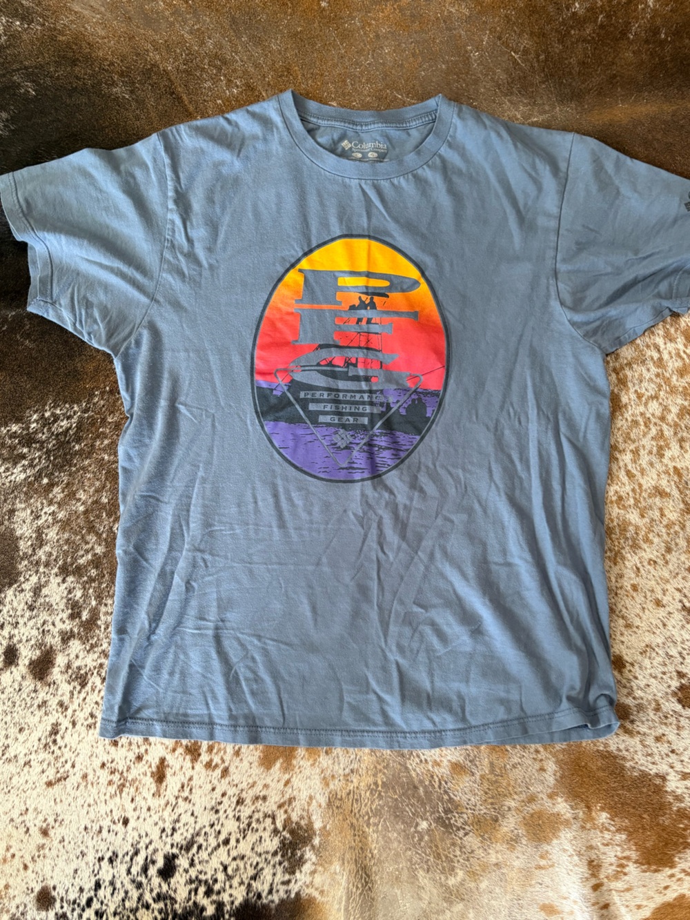 Men’s Columbia tshirt shirt